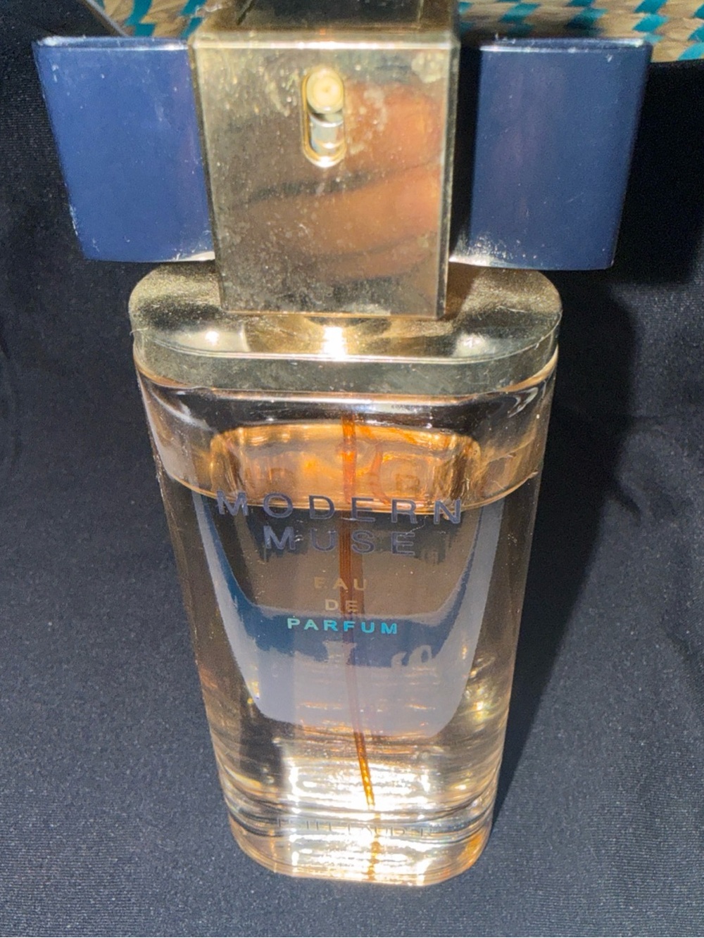 Estee Lauder Modern Muse Bottle